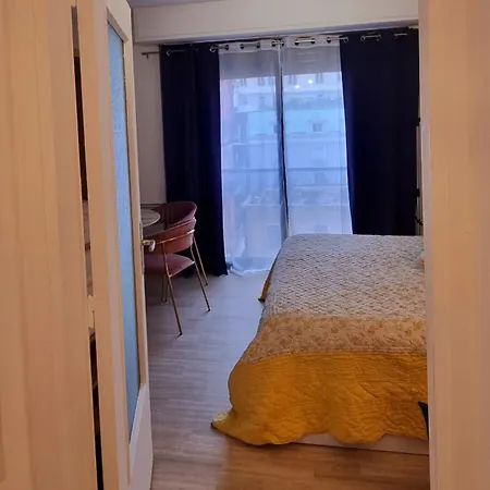 Central Monaco Studio